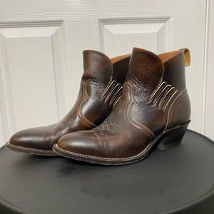 Mens Vintage Leather boots in size 9